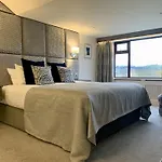 酒店 米尔公园酒店 4*