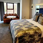 米尔公园酒店 4* 多尼戈尔