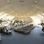 米尔公园酒店