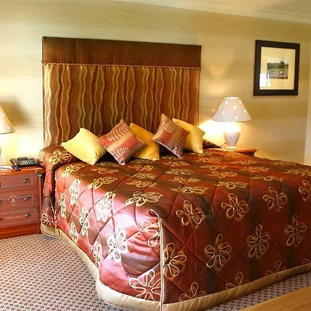 Mill Park Hotel