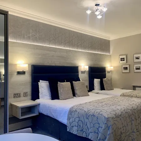 Mill Park Hotel