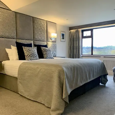 Hotel Mill Park 4*